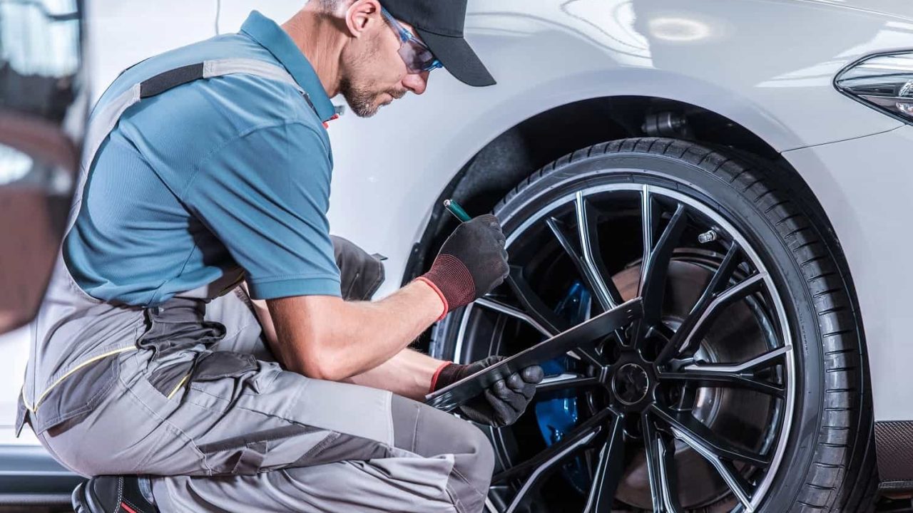 up-modern-car-servicing-2021-08-26-23-04-59-utc-min.jpg
